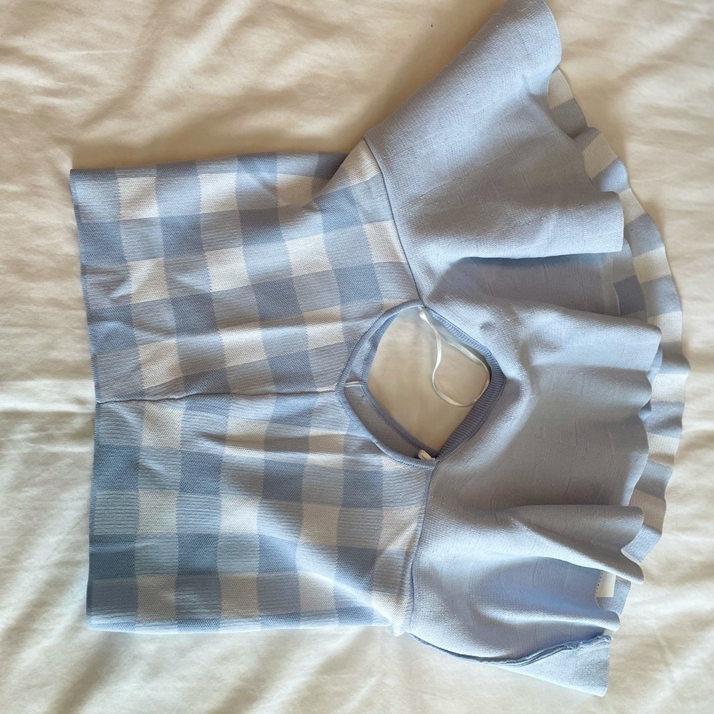 Off the Shoulder Ruffed Crop Top & Matching Skirt - Picture 12 of 14